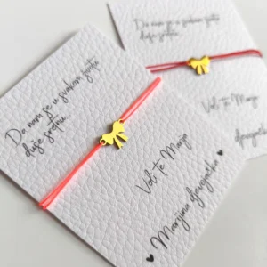 narukvice za djevojačku narukvice za djeveruše narukvica za kumu personalizirane narukvice poklon za djevojačku poklon za kumu poklon za djeverušu personalizirani pokloni za svadbu uspomena za djevojačku gift box za djevojačku svadbeni nakit elegantni nakit za svadbu nakit za kumu nakit za djeveruše biserni nakit minimalistički nakit